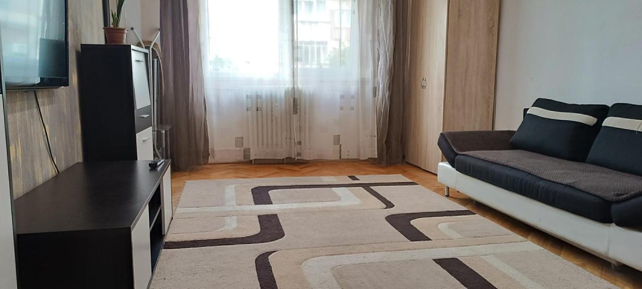 Lora'S House Leilighet Oradea Eksteriør bilde